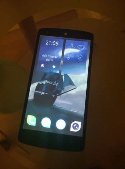 Nexus5.jpg